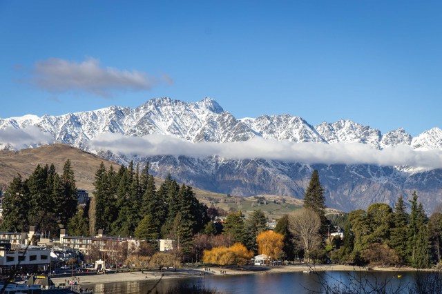 NZ’s Queenstown Lakes to pioneer tourism research