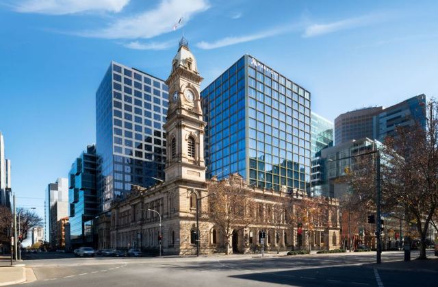 Adelaide Marriott Hotel opens for business